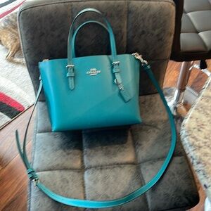 Coach bag in excellent condition. No rips or stains.